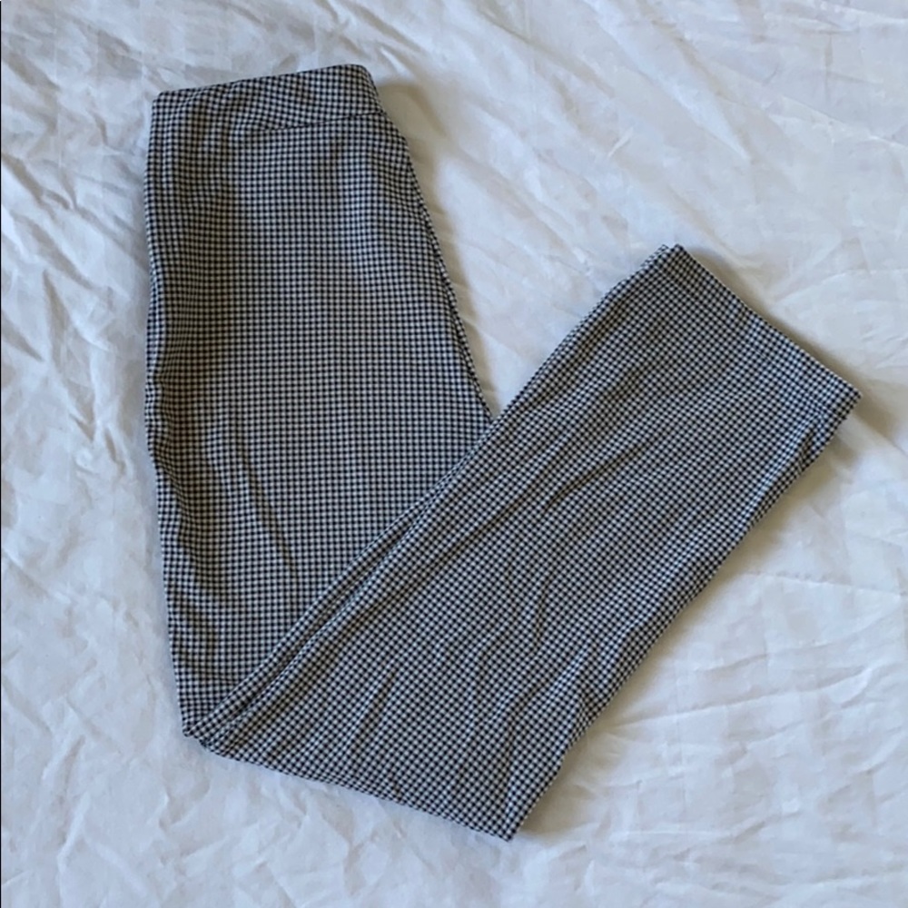 Amuse Society Patterned Pants - image 1